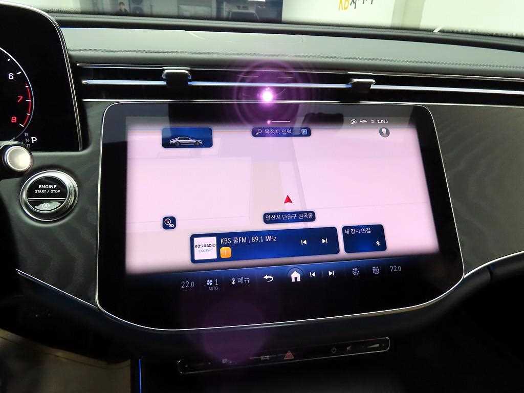 Mercedes Benz E class - Vista 8