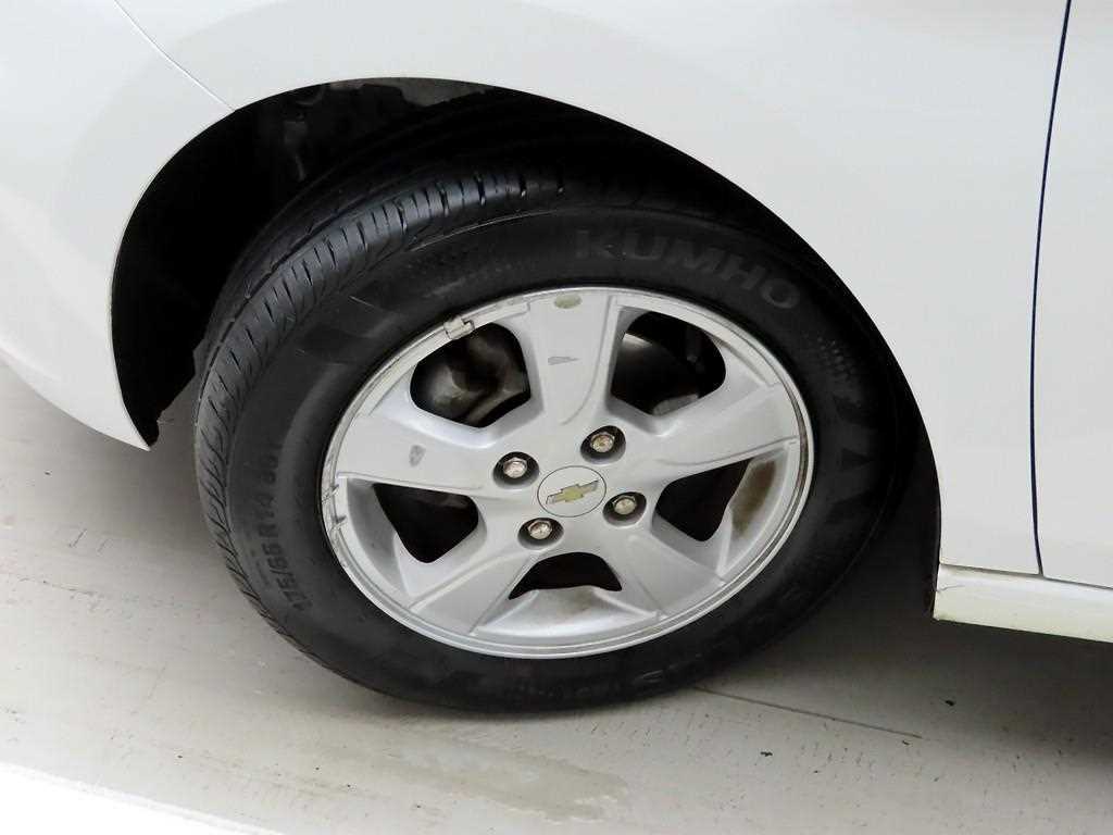 Chevrolet Spark 2021 Blanco - Importación desde Corea - HF Imports Iquique - Foto 19