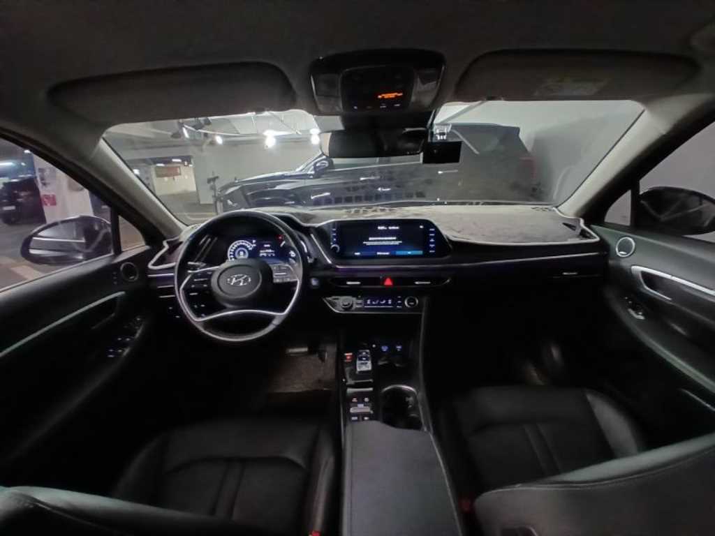 HYUNDAI Sonata - Vista 6