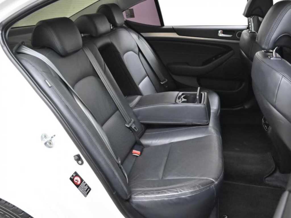 KIA K7 - Vista 12