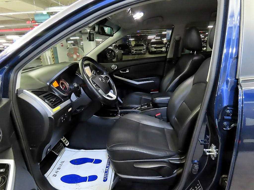 Ssangyong Korando - Vista 6