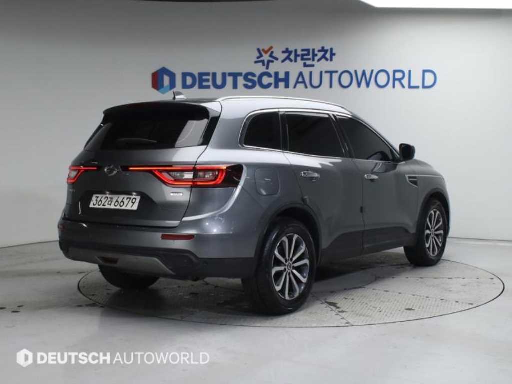 SAMSUNG QM6 - Vista 2