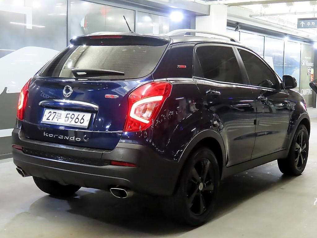 Ssangyong Korando - Vista 4