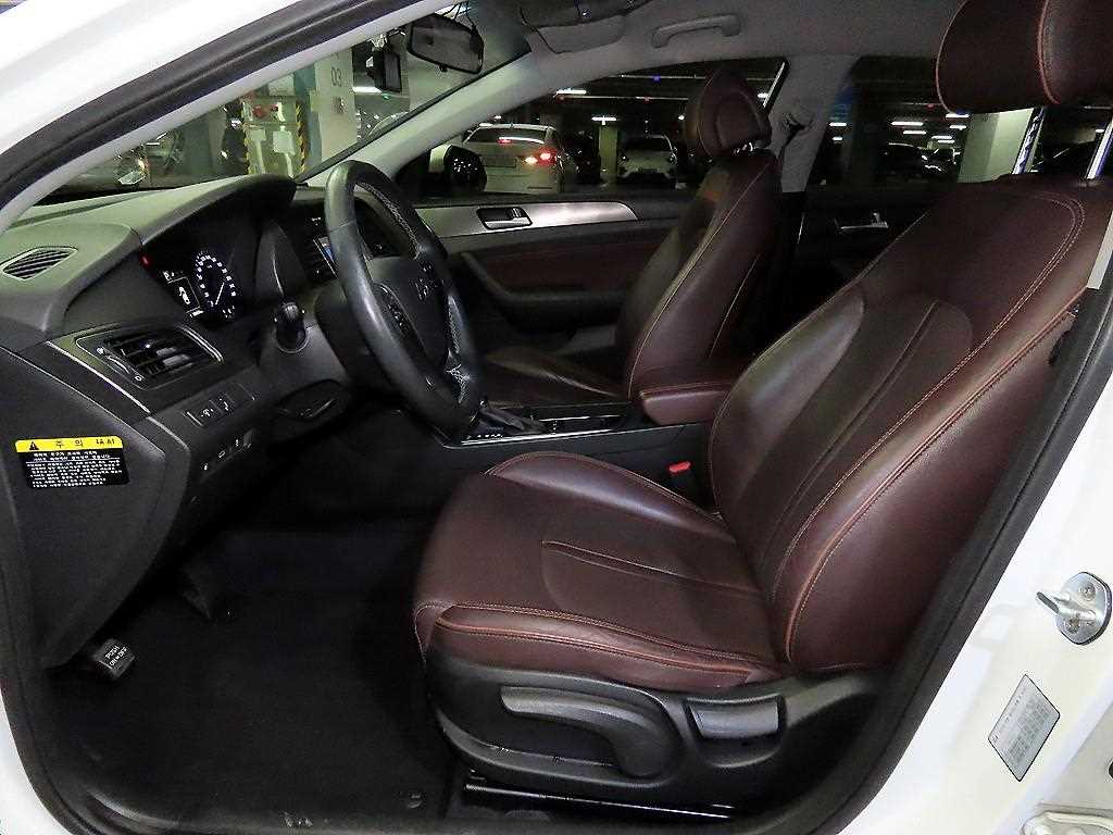 HYUNDAI Sonata - Vista 6