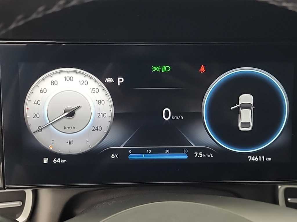 HYUNDAI Avante - Vista 6