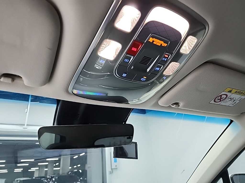 Genesis GV70 2022 Blanco - Importación desde Corea - HF Imports Iquique - Foto 16