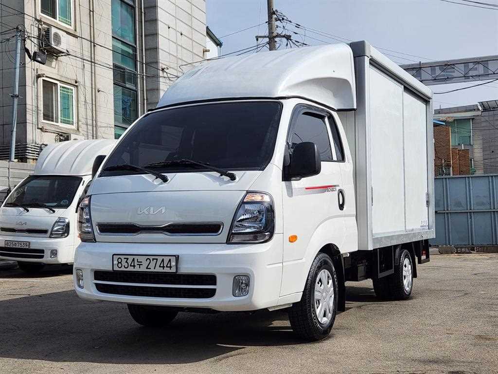 Small Truck Normal Box(High Deck) 2024 Blanco - Importación desde Corea - HF Imports Iquique - Foto 16
