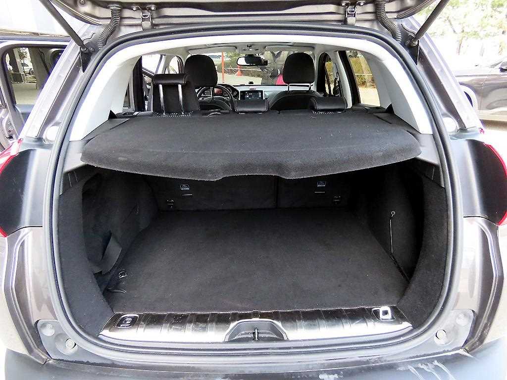 Peugeot 2008 2017 Gris - Importación desde Corea - HF Imports Iquique - Foto 18