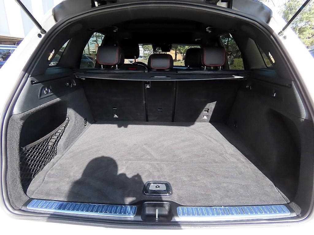 Mercedes Benz GLC Class 2019 Blanco - Importación desde Corea - HF Imports Iquique - Foto 16