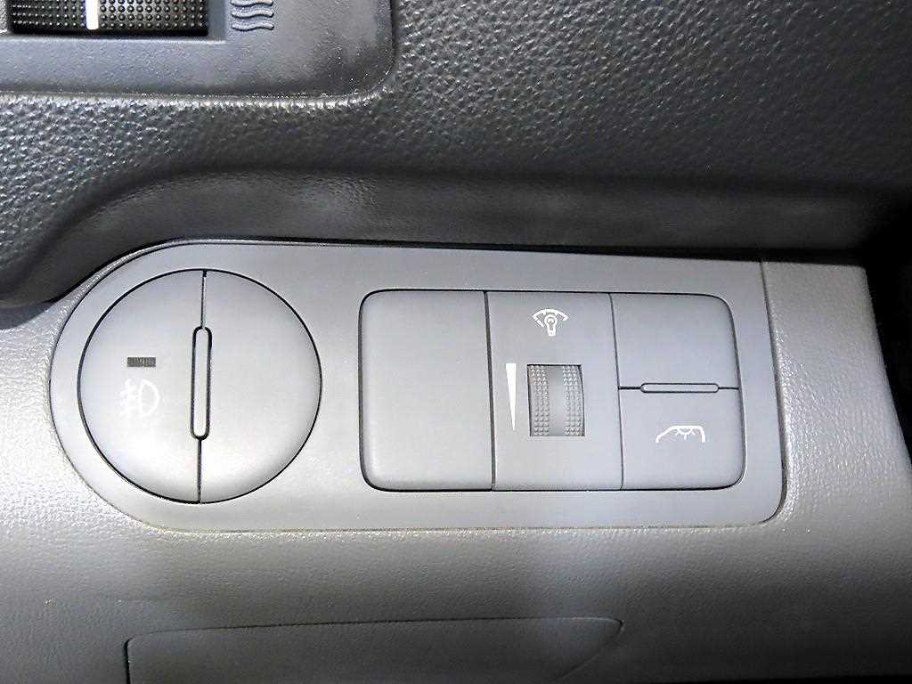 HYUNDAI Starex 2015 Plateado - Importación desde Corea - HF Imports Iquique - Foto 13