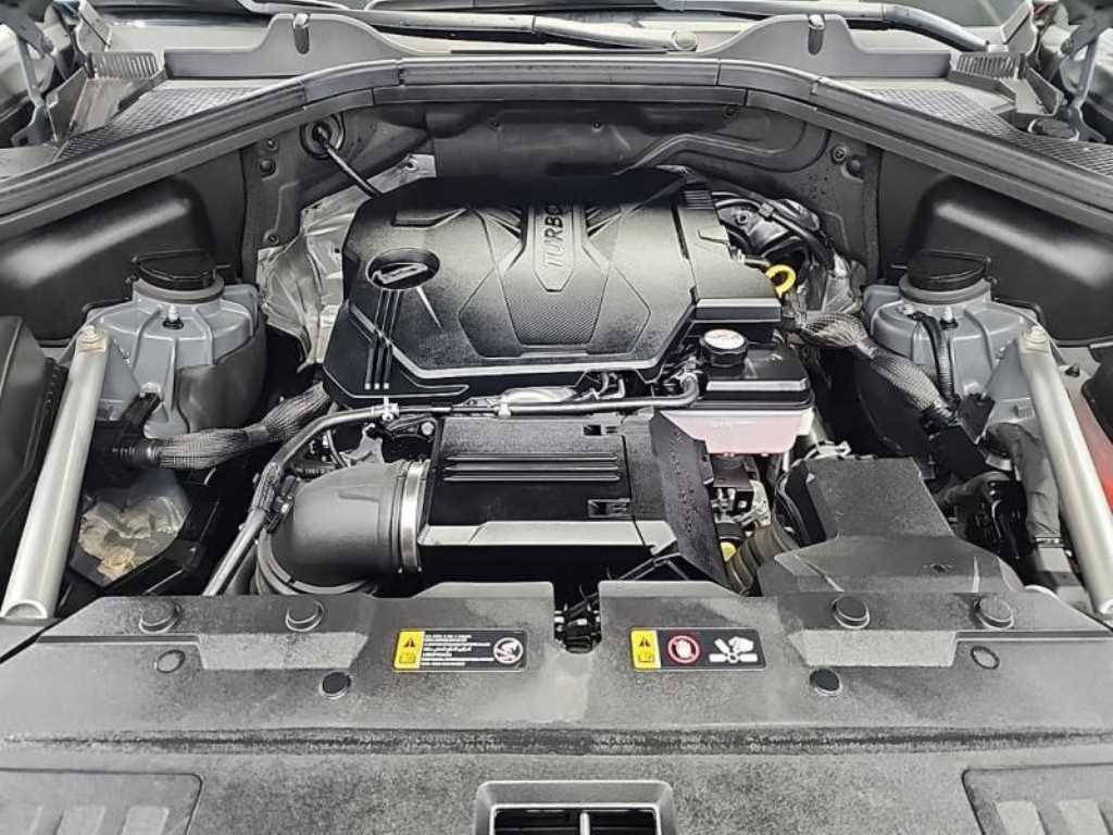 Genesis GV80 - Vista 5