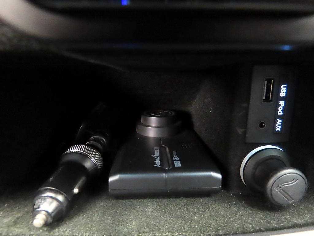 HYUNDAI Grandeur 2014 Negro - Importación desde Corea - HF Imports Iquique - Foto 13