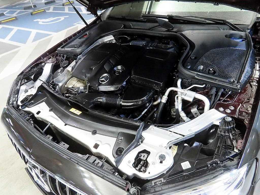 Mercedes Benz E class 2019 Negro - Importación desde Corea - HF Imports Iquique - Foto 19