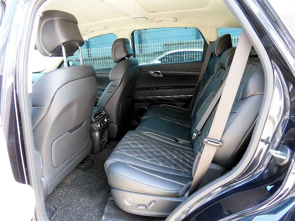 Genesis GV80 - Vista 6