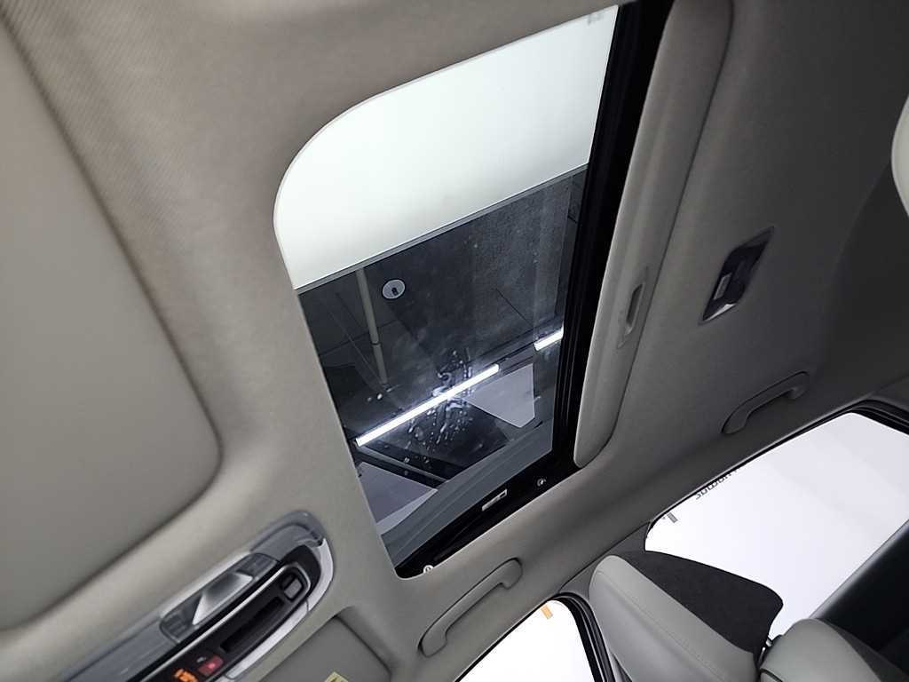 HYUNDAI Avante 2023 Blanco - Importación desde Corea - HF Imports Iquique - Foto 15