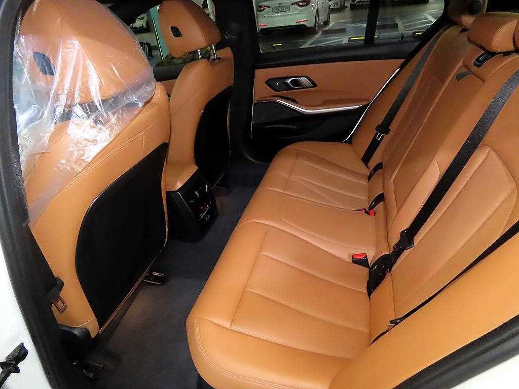 BMW 3 series - Vista 7