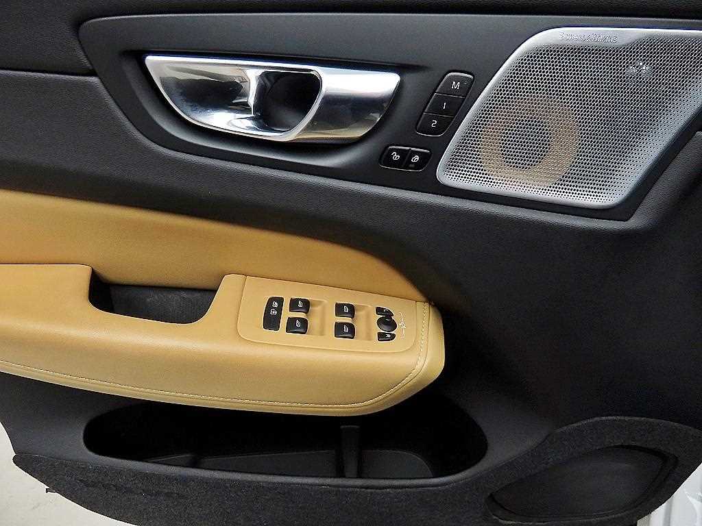 Volvo XC60 - Vista 11