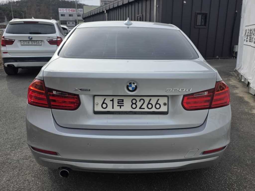 BMW 3 series - Vista 3