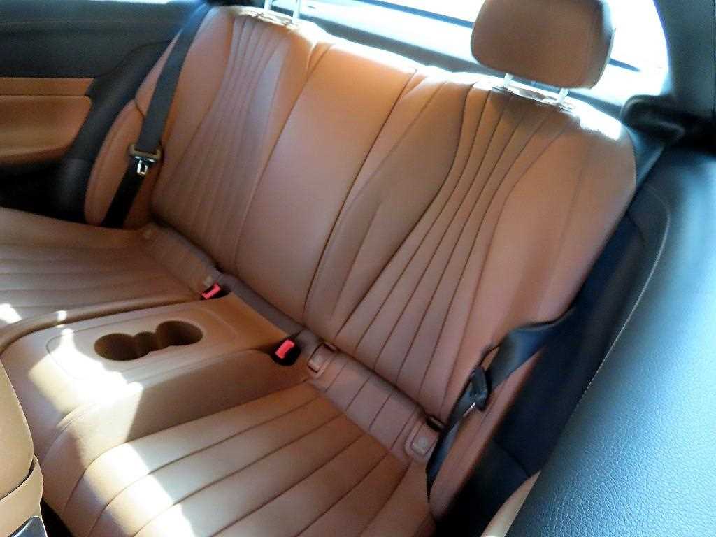 Mercedes Benz E class - Vista 7