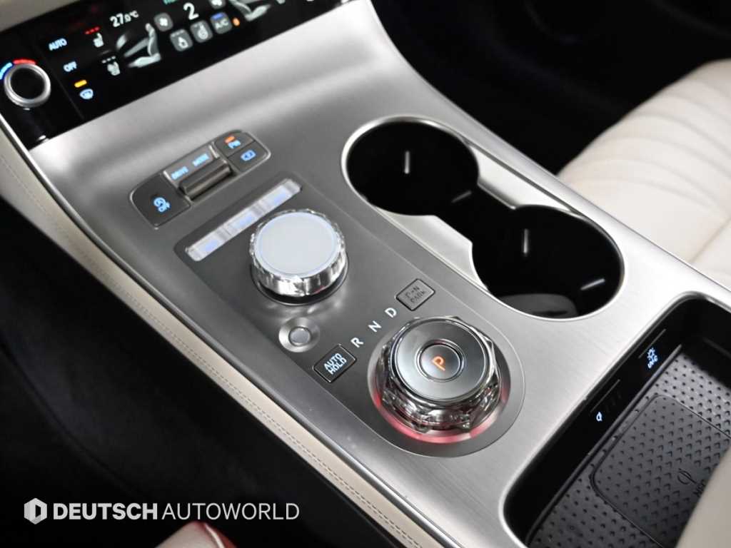 Genesis GV70 - Vista 9