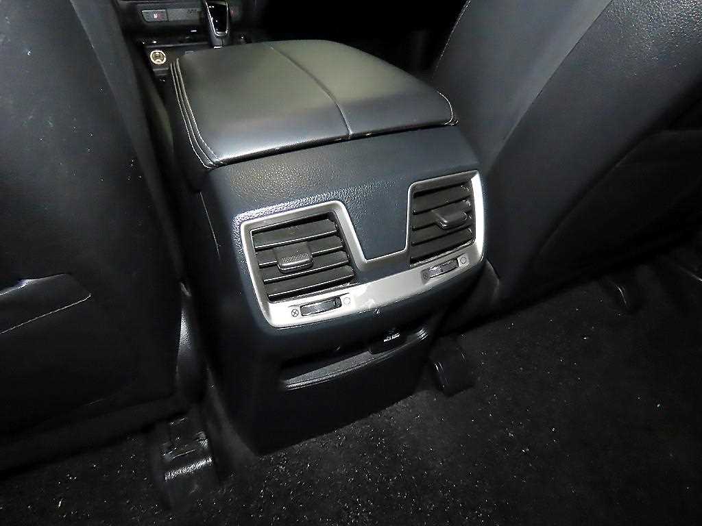 Ssangyong Rexton 2018 Negro - Importación desde Corea - HF Imports Iquique - Foto 16