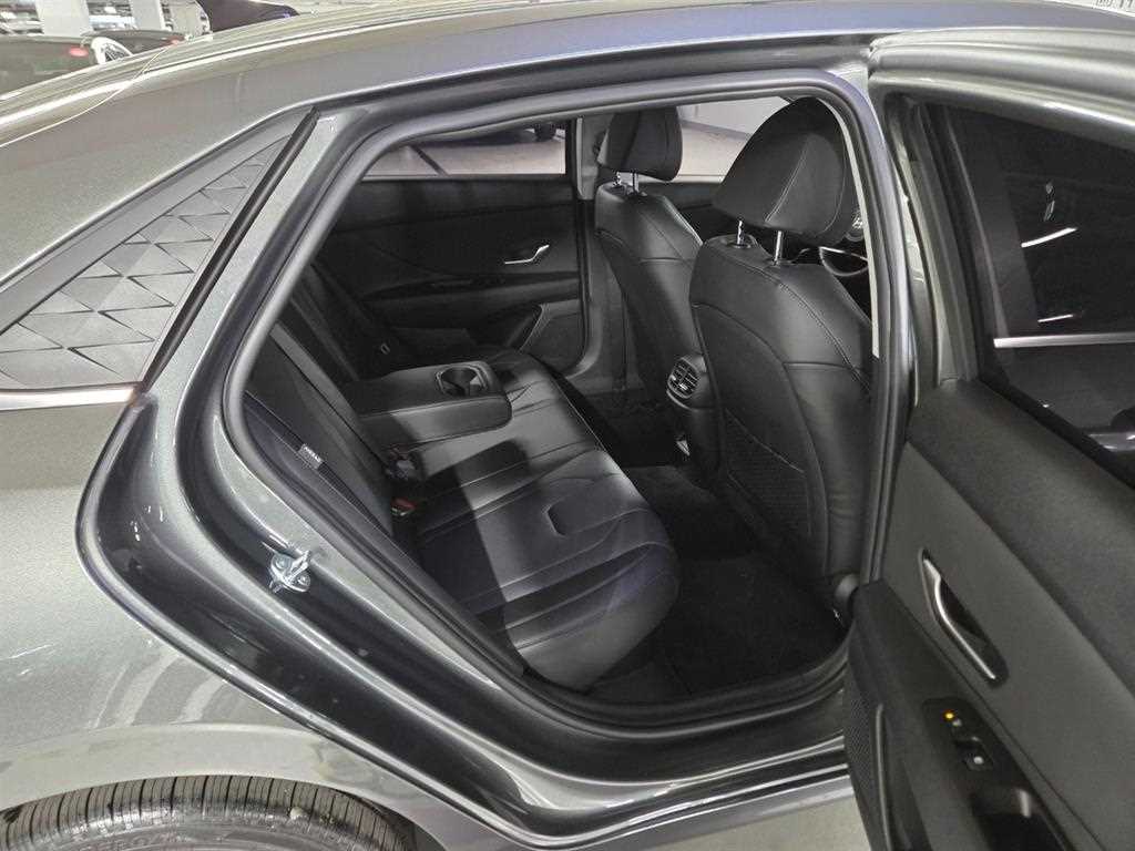 HYUNDAI Avante 2026 Gris - Importación desde Corea - HF Imports Iquique - Foto 16