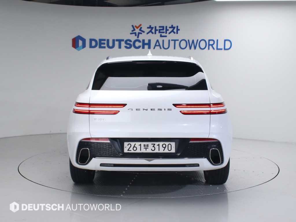Genesis GV70 - Vista 4