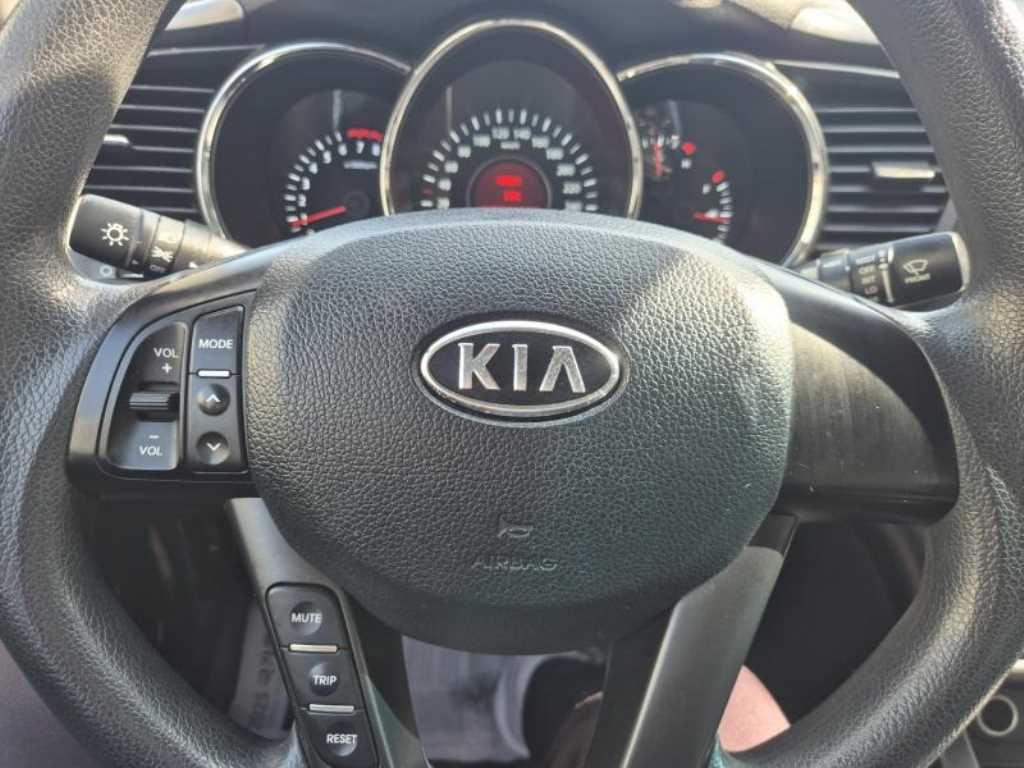 KIA K5 - Vista 8