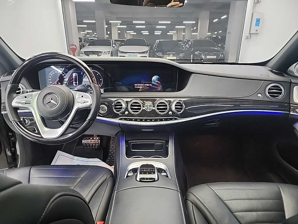 Mercedes Benz S Class - Vista 7