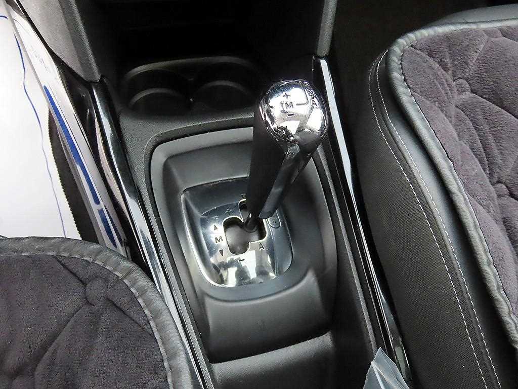 Peugeot 2008 - Vista 10