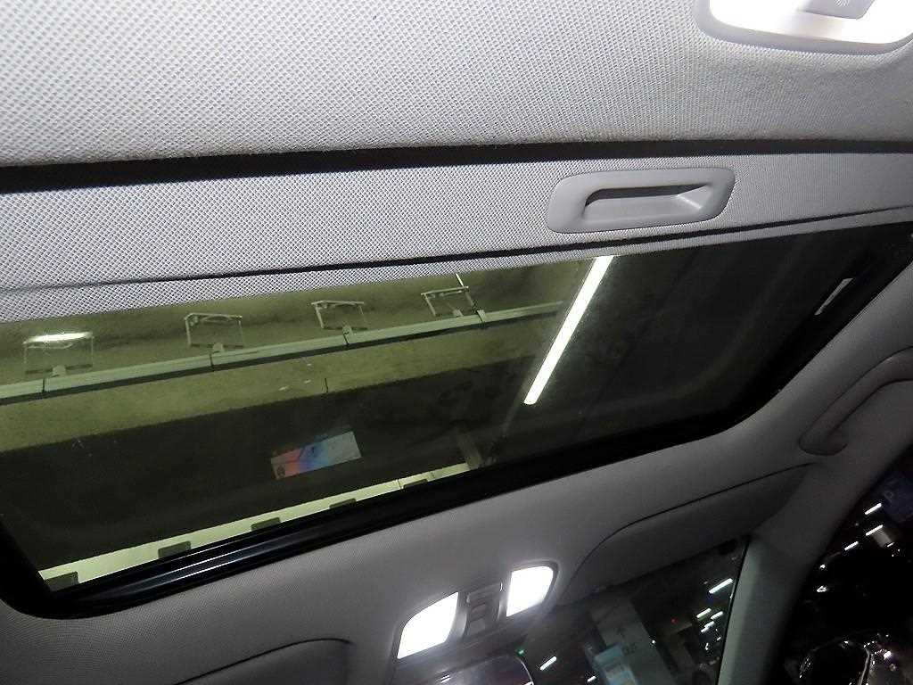 HYUNDAI Avante 2016 Blanco - Importación desde Corea - HF Imports Iquique - Foto 17