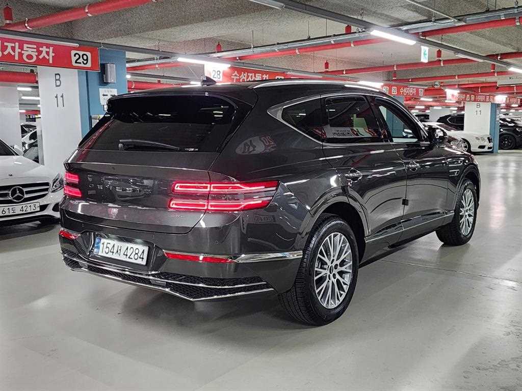 Genesis GV80 - Vista 4