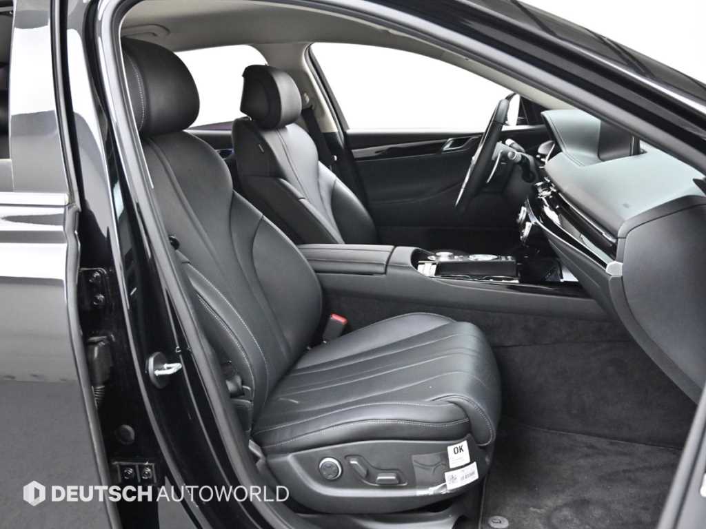 Genesis G80 - Vista 10