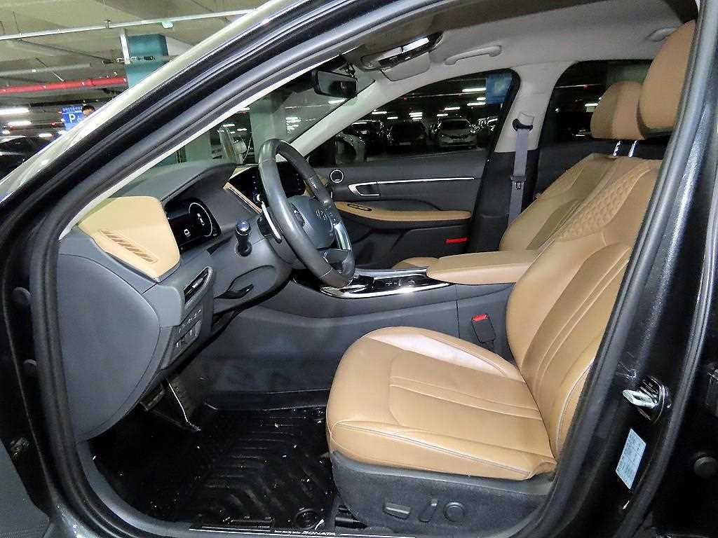 HYUNDAI Sonata - Vista 6