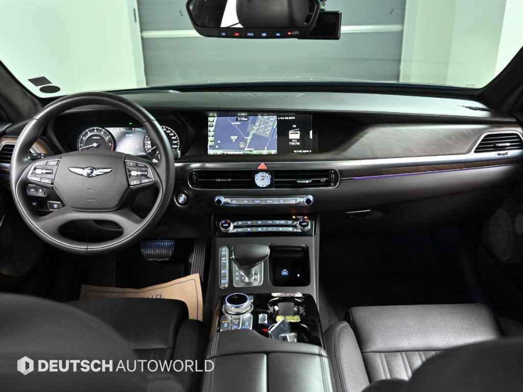 Genesis G90 - Vista 7