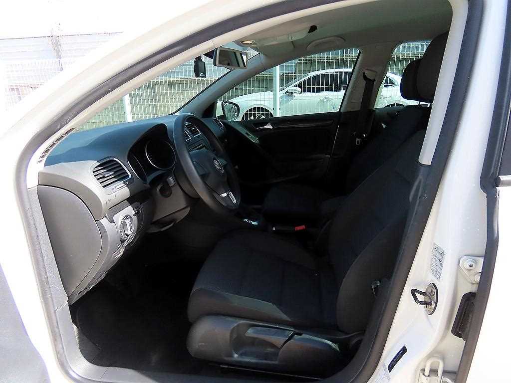 Volkswagen Golf - Vista 5