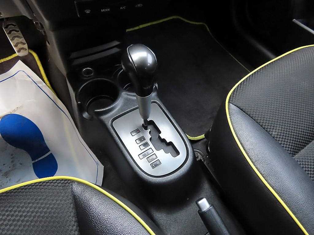 KIA Morning - Vista 11