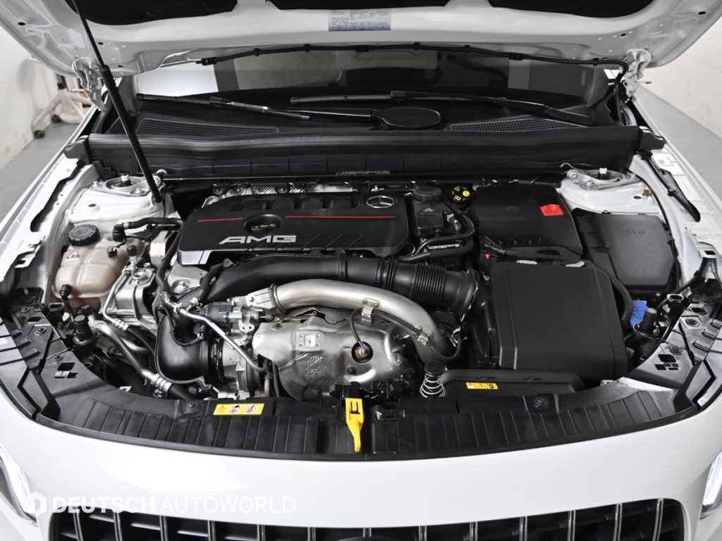 Mercedes Benz GLB Class - Vista 6