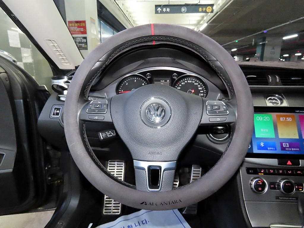 Volkswagen CC - Vista 8