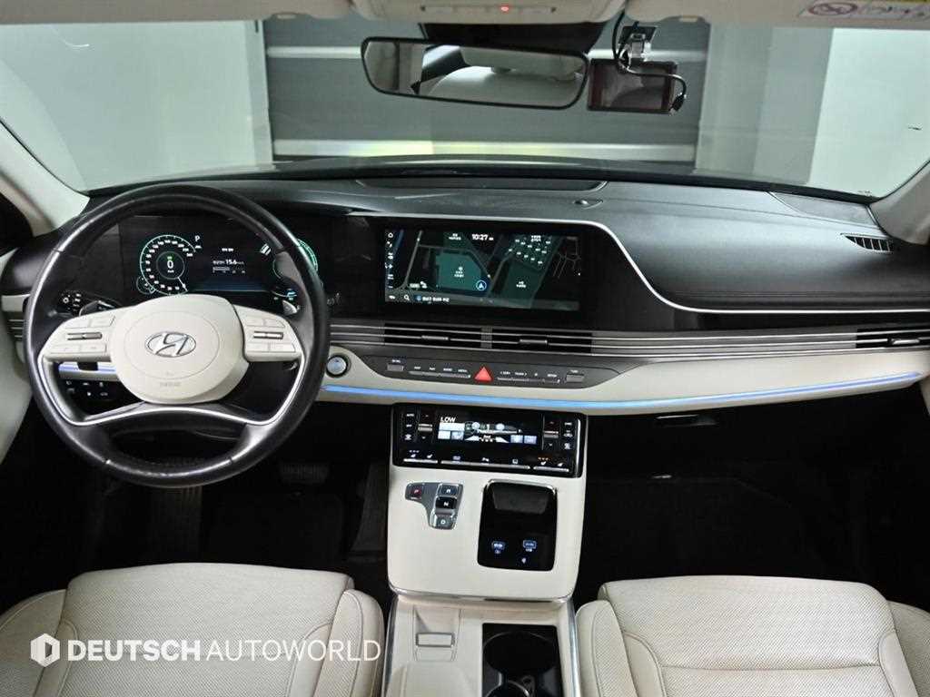 HYUNDAI Grandeur - Vista 7