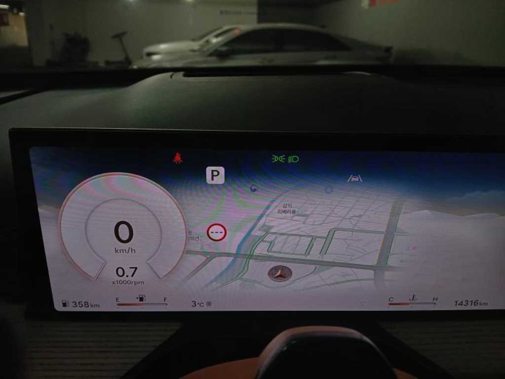 Genesis GV80 - Vista 9