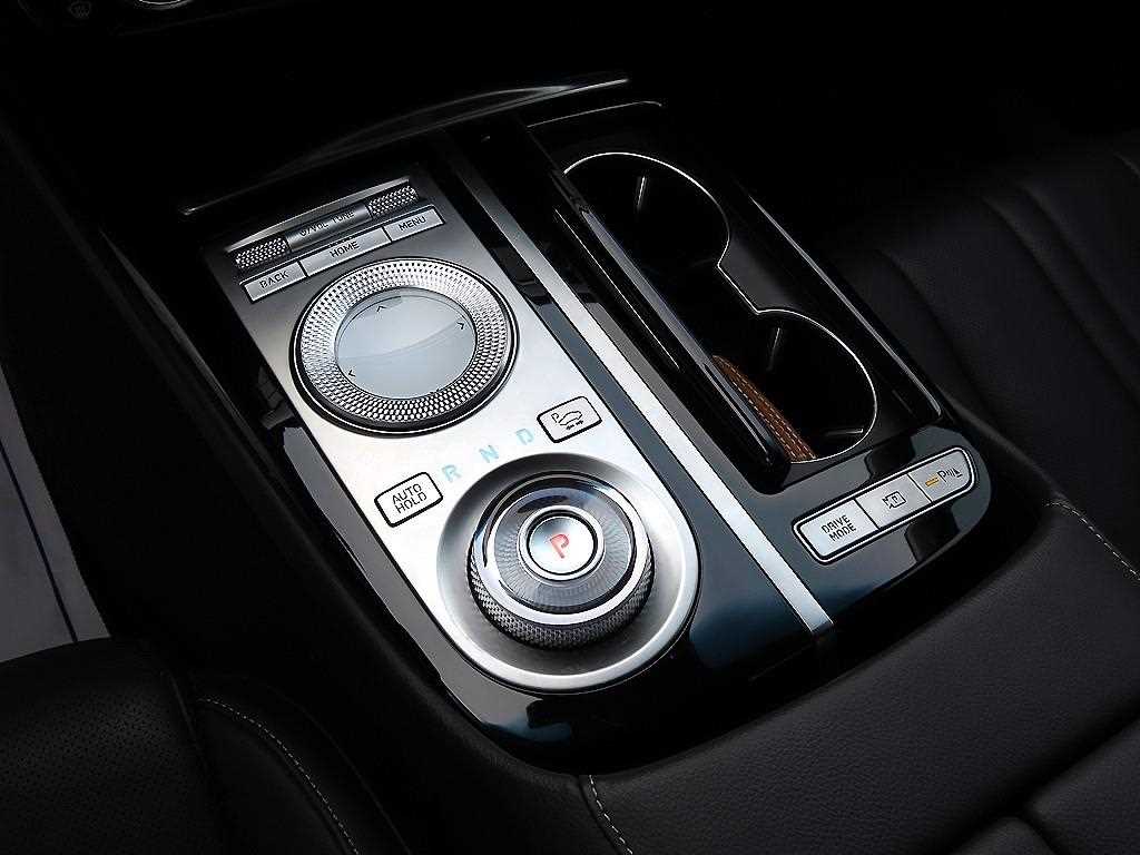 Genesis G80 - Vista 11