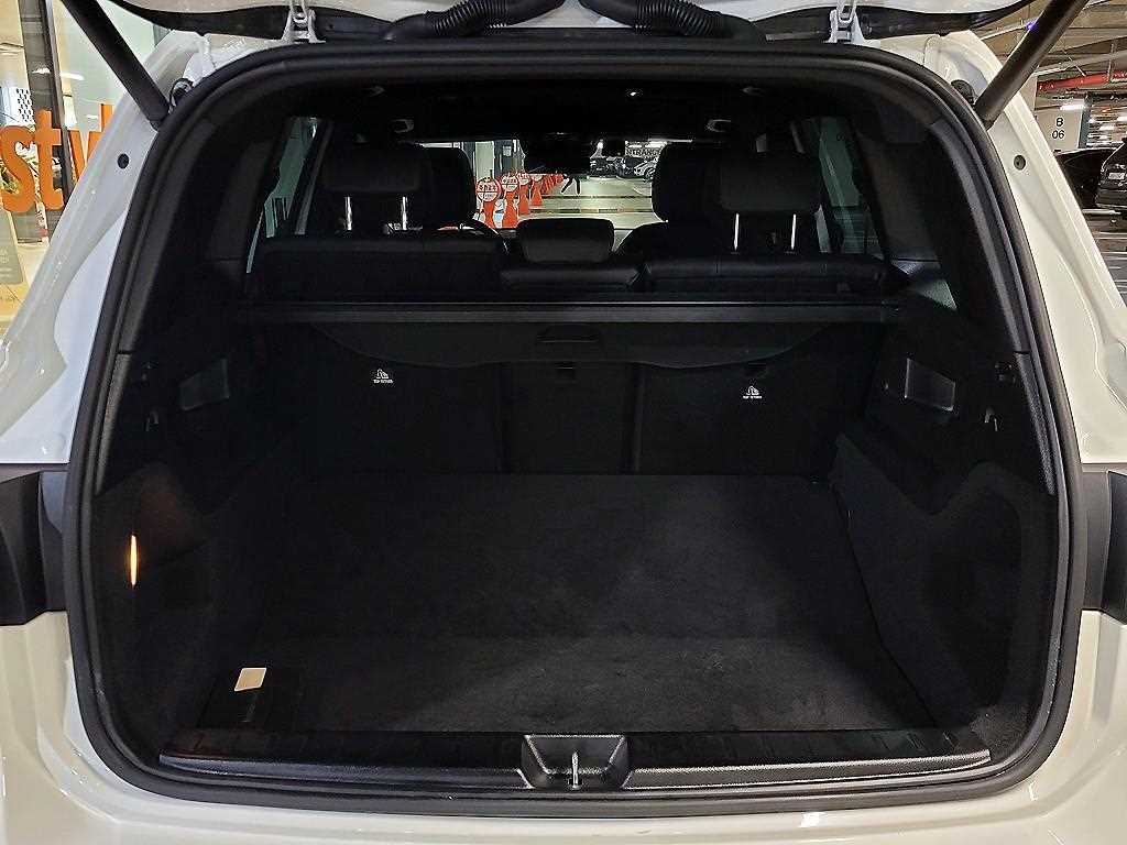 Mercedes Benz GLB Class 2023 Blanco - Importación desde Corea - HF Imports Iquique - Foto 18