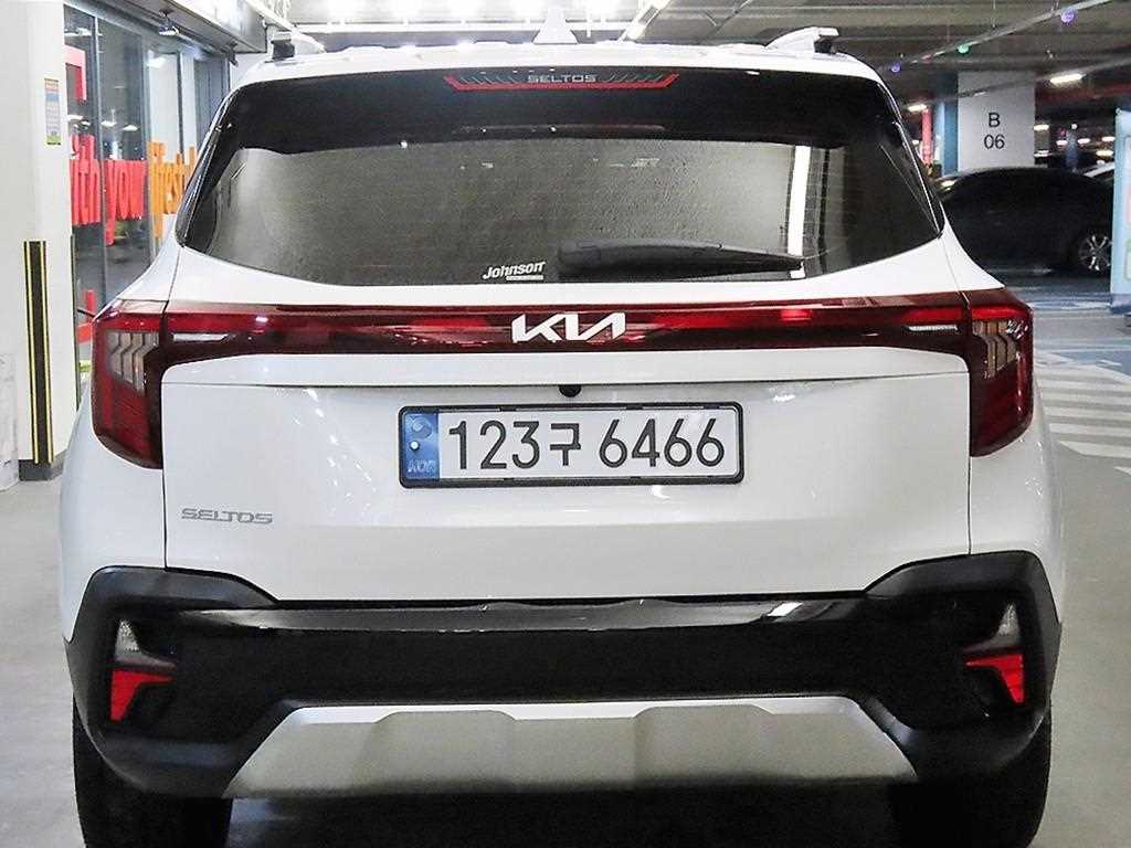 KIA Seltos - Vista 5