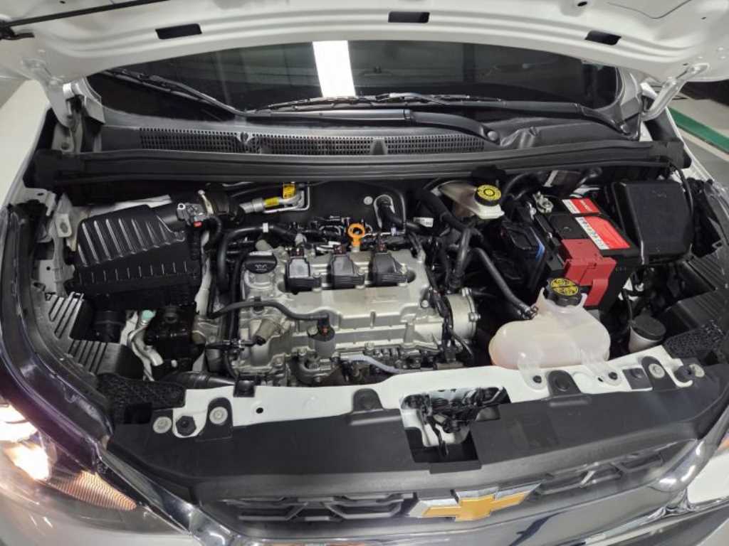 Chevrolet Spark - Vista 5