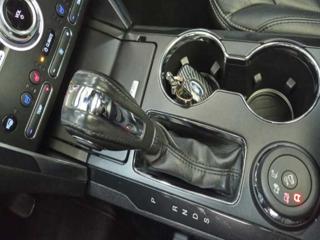 Ford Explorer - Vista 9