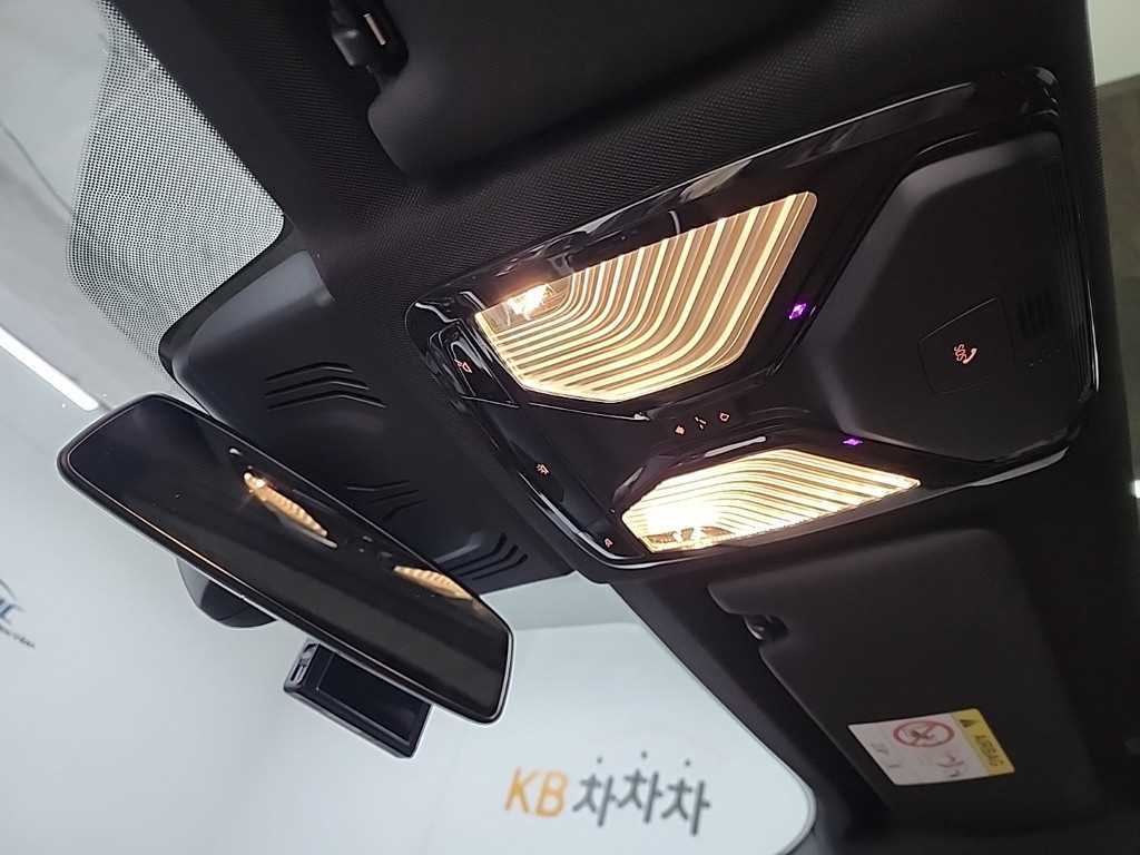 BMW 3 series 2022 Negro - Importación desde Corea - HF Imports Iquique - Foto 17