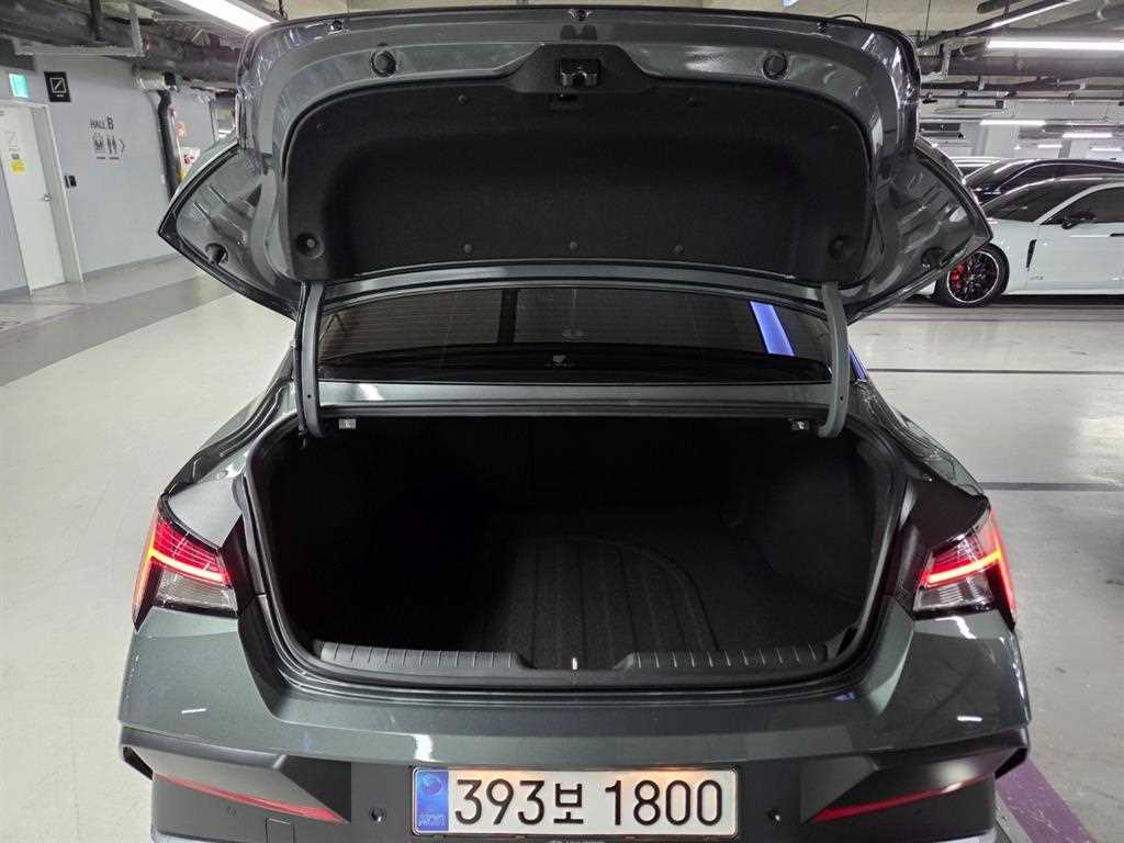 HYUNDAI Avante 2026 Gris - Importación desde Corea - HF Imports Iquique - Foto 18