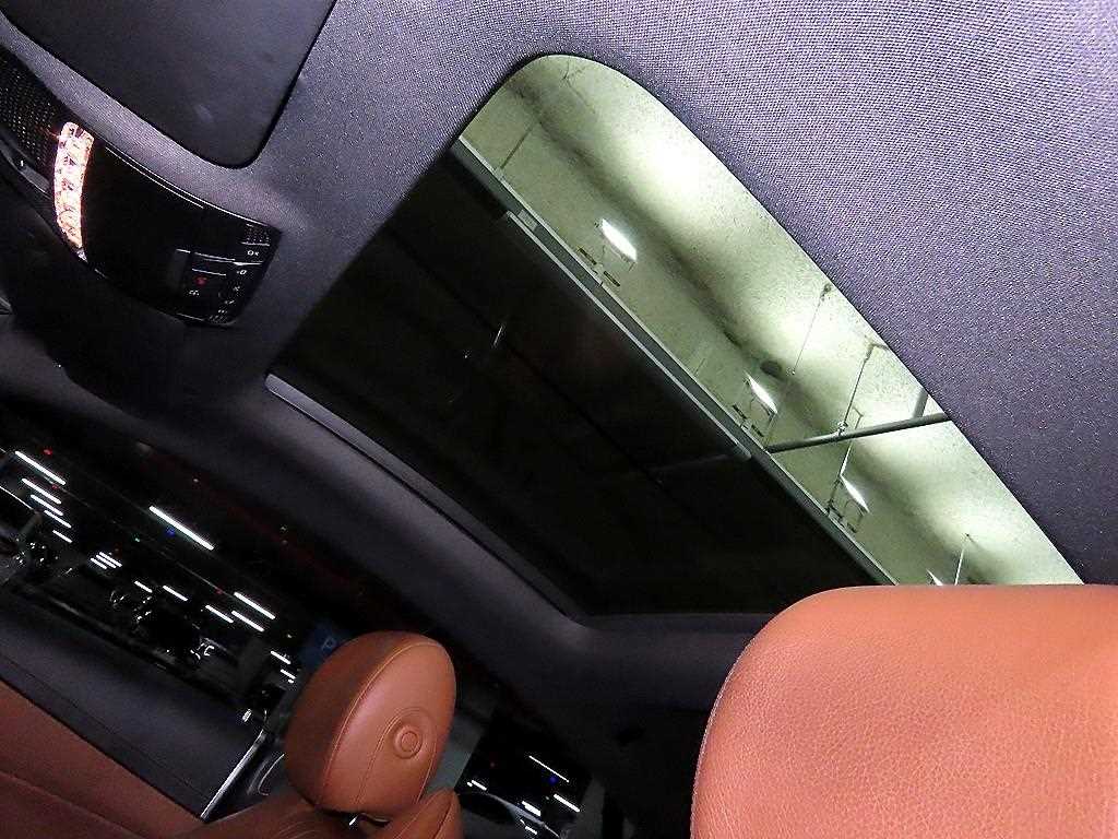 Mercedes Benz E class 2019 Negro - Importación desde Corea - HF Imports Iquique - Foto 17