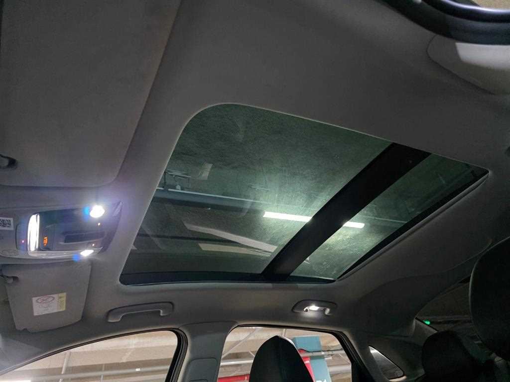 KIA K5 2022 Negro - Importación desde Corea - HF Imports Iquique - Foto 17